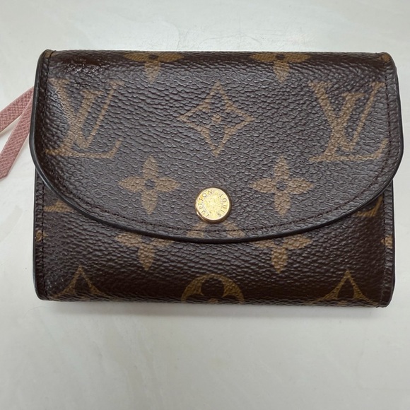 Louis Vuitton Wallet - Picture 1 of 11